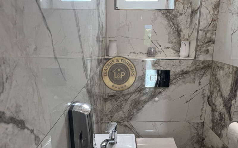 NA PREDAJ - Rodinný dom v obci Záhradné