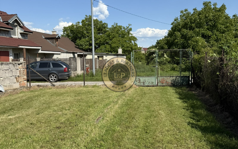 Na predaj starší vidiecky dom v obci Horné Orešany