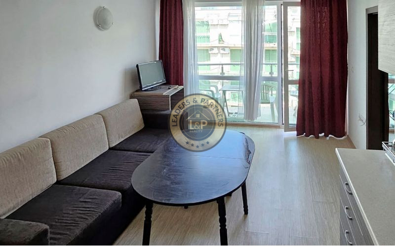 Apartmán 2+kk s balkónom a bazénom Sarafovo-Bulharsko