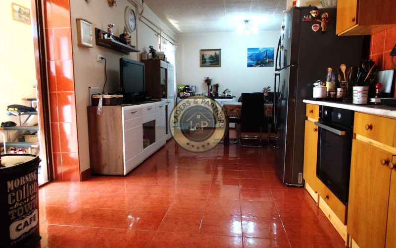 PREDAJ rodinný dom Ásvanyráró