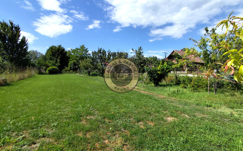 PREDAJ rodinný dom Ásvanyráró