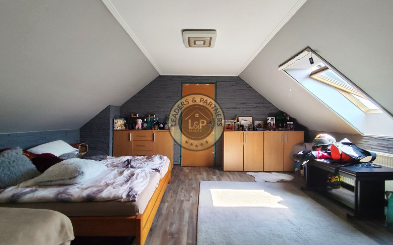 PREDAJ rodinný dom Ásvanyráró