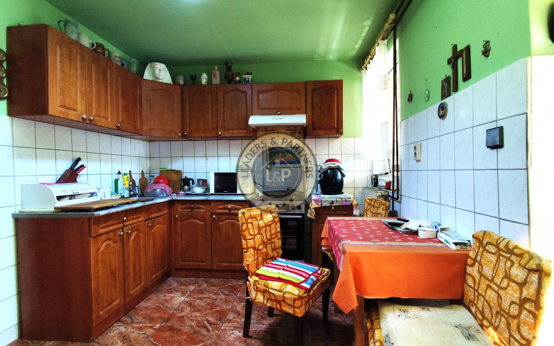 PREDAJ rodinný dom Ásvanyráró