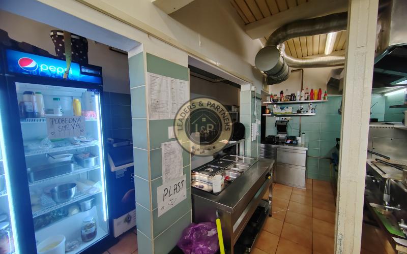 Odstúpenie zabehnutej reštaurácie v Senci