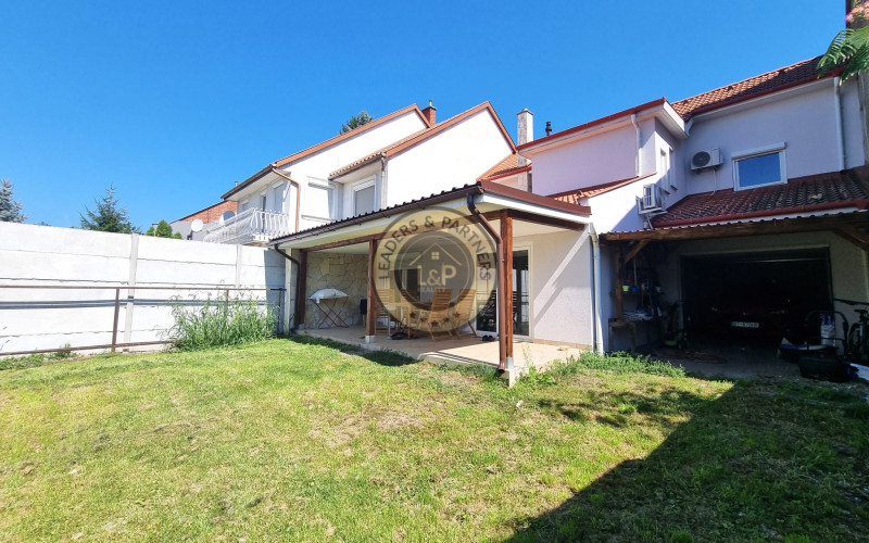 rezervované-PREDAJ rodinný dom v centre Rajky