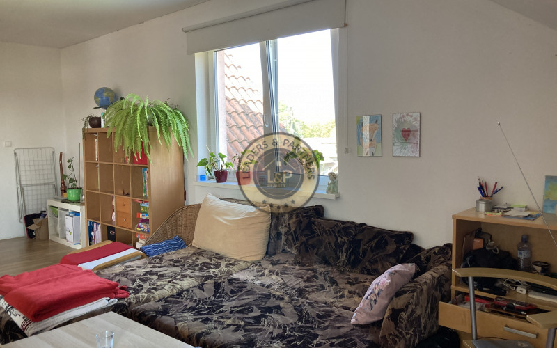 PREDAJ veľký 6izbový rodinný dom Bezenye.