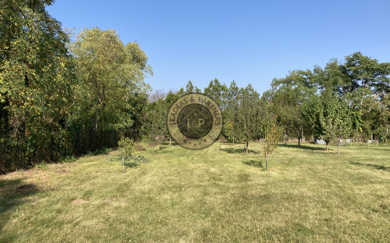 PREDAJ veľký 6izbový rodinný dom Bezenye.