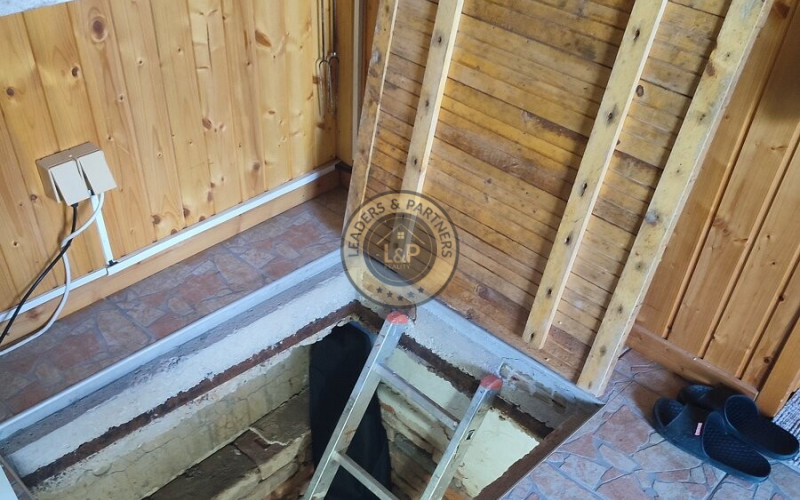 Na predaj záhrada s obytnou chatkou v Seredi