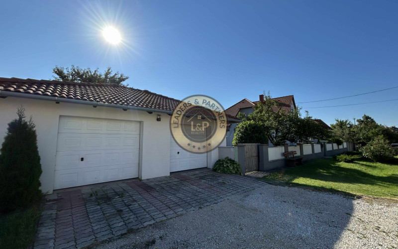 PREDAJ 5izbový rodinný dom Rajka