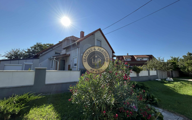 PREDAJ 5izbový rodinný dom Rajka