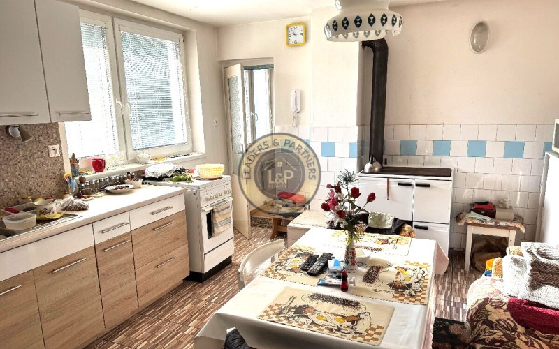 Na predaj rodinný dom s ďalšou prístavbou v obci Trstín