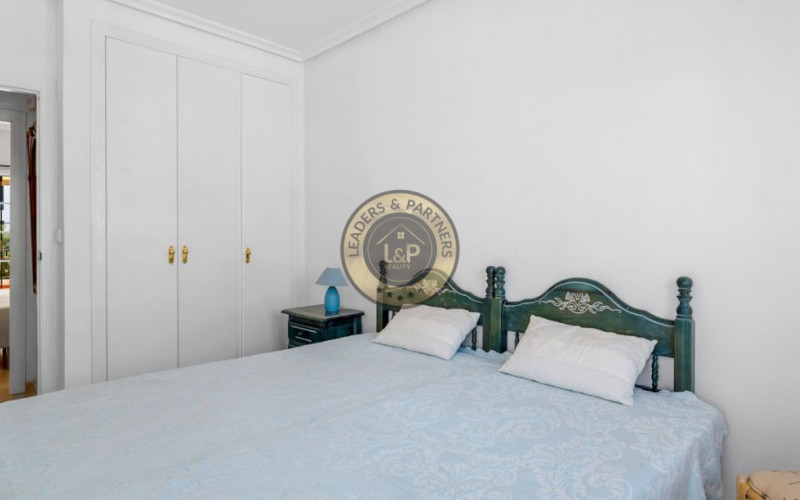 Radový dom 3+kk s bazénom Orihuela Costa, Španielsko