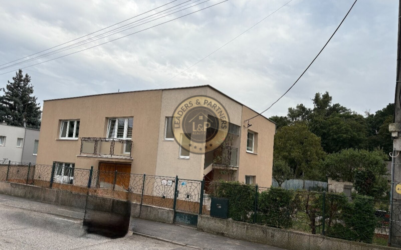 Na predaj rodinný dom s pozemkom v Seredi Topoľová ulica