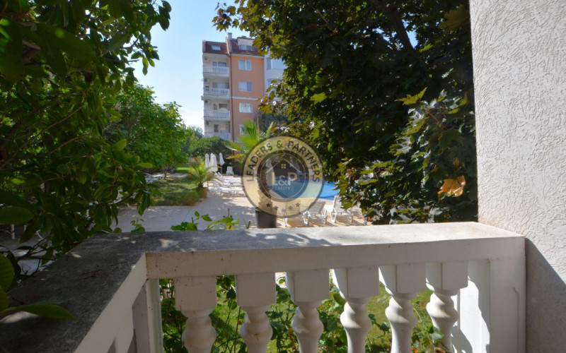 Apartmán 3+kk s balkónom a bazénom Slnečné Pobrežie, Bulharsko