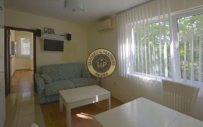 Apartmán 3+kk s balkónom a bazénom Slnečné Pobrežie, Bulharsko