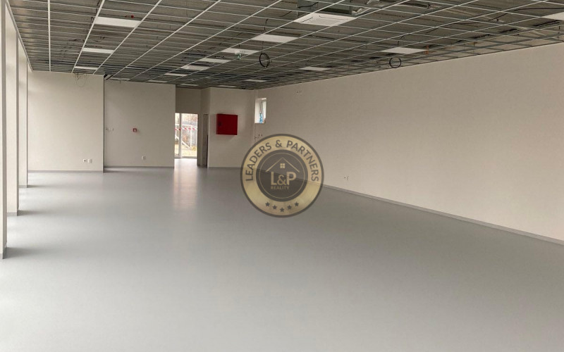 Na predaj obchodné priestory na hlavnom ťahu. Močarianska ulica, Michalovce