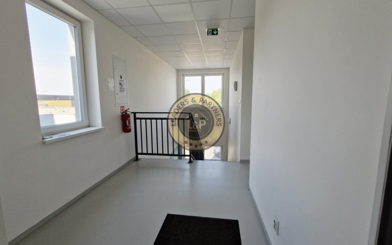 Na predaj obchodné priestory na hlavnom ťahu. Močarianska ulica, Michalovce