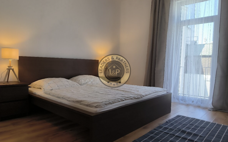 Moderný 2 izbový byt na prenájom, Laurinská - Staré Mesto