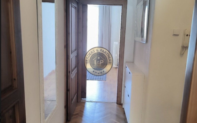 Moderný 2 izbový byt na prenájom, Laurinská - Staré Mesto