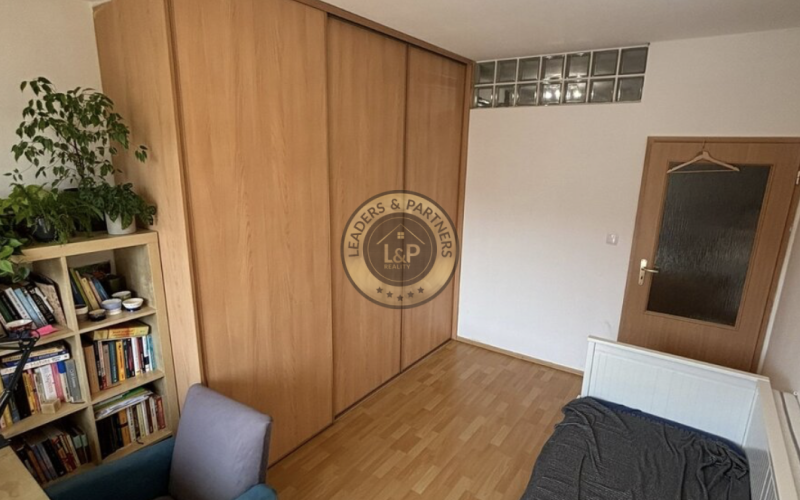 2-izb. byt na prenájom, ŠUSTEKOVA, BA V