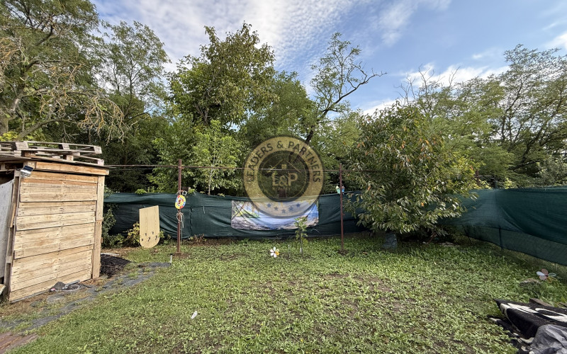 Na predaj chatka s pozemkom v záhradkárskej oblasti Nemečanka