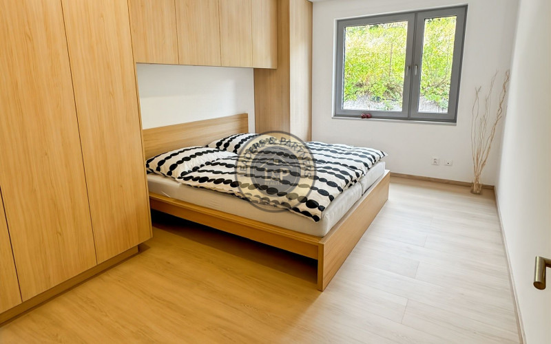 NA PRENÁJOM - Moderný 3 izbový byt s terasou - Šidlovec