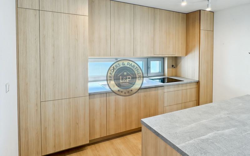 NA PRENÁJOM - Štýlový 4 izbový byt - Šidlovec