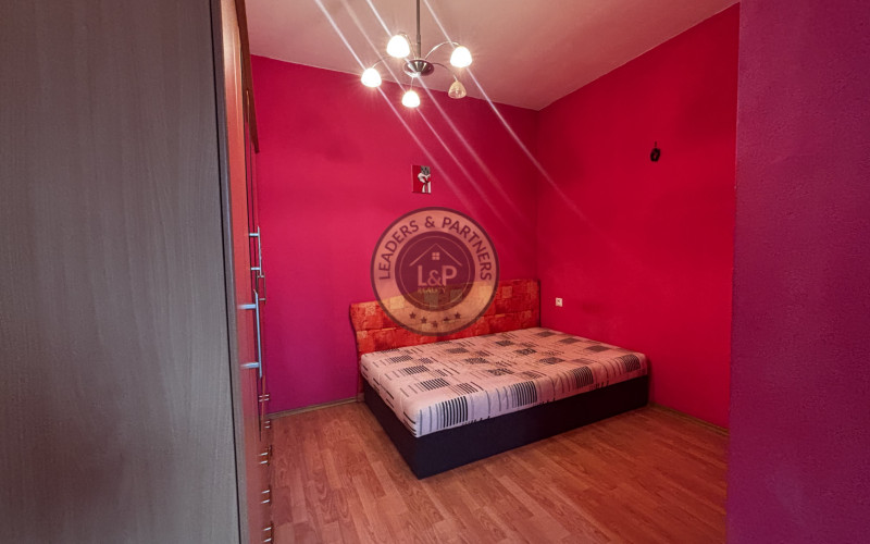 Rodinný dom s 2 bytovými jednotkami NA PREDAJ, VAJNORY