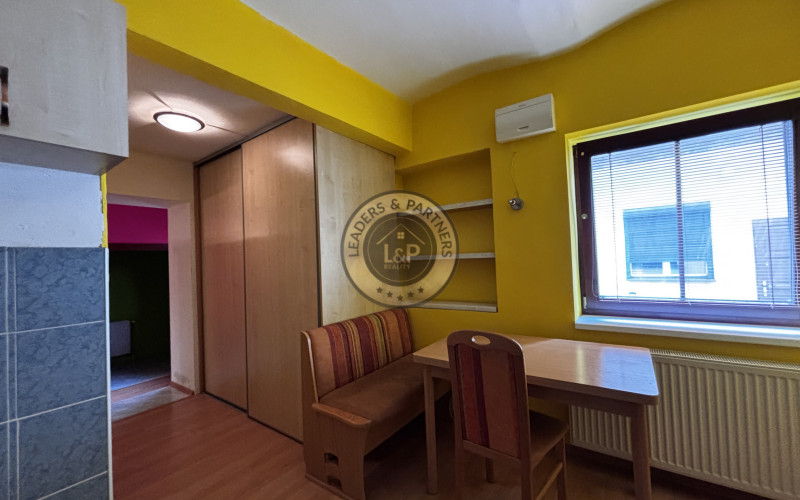 Rodinný dom s 2 bytovými jednotkami NA PREDAJ, VAJNORY