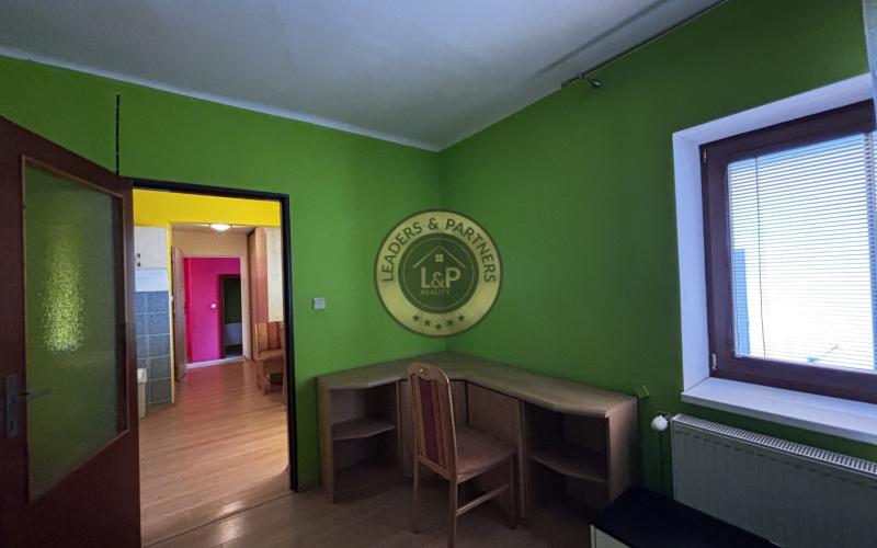 Rodinný dom s 2 bytovými jednotkami NA PREDAJ, VAJNORY