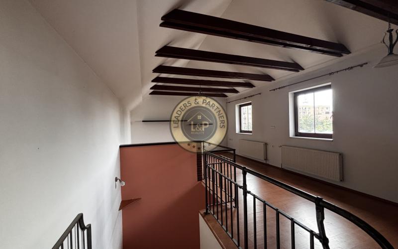 Rodinný dom s 2 bytovými jednotkami NA PREDAJ, VAJNORY