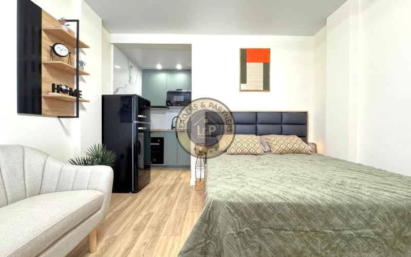 Štúdio 1+kk s bazénom Torrevieja-Torreblanca, Španielsko