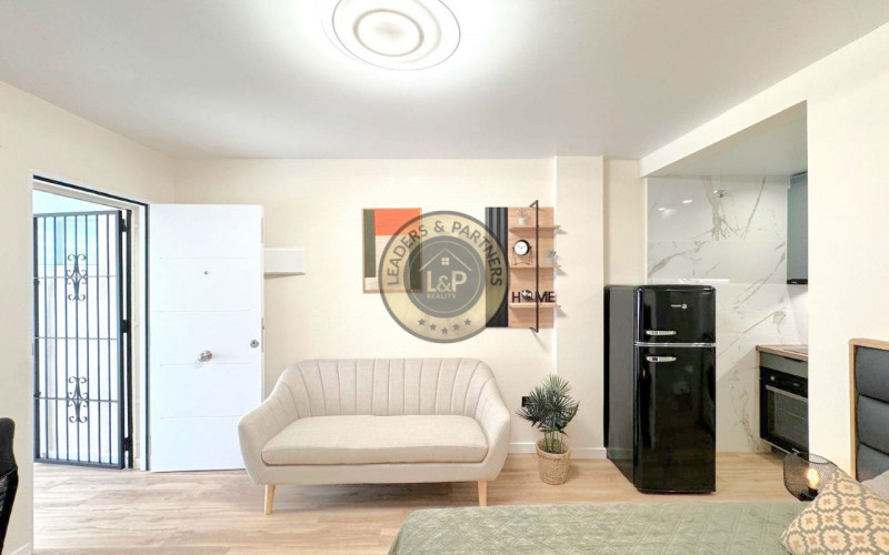 Štúdio 1+kk s bazénom Torrevieja-Torreblanca, Španielsko