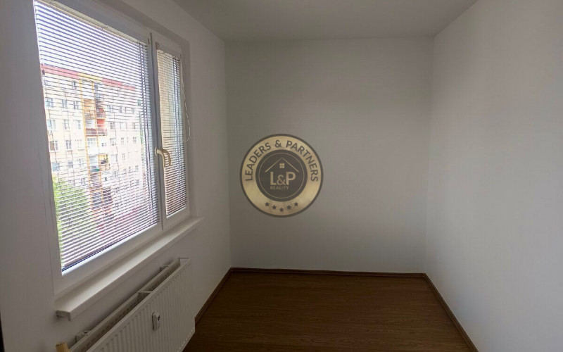 NA PREDAJ - 4 izbový byt s loggiou v Prešove