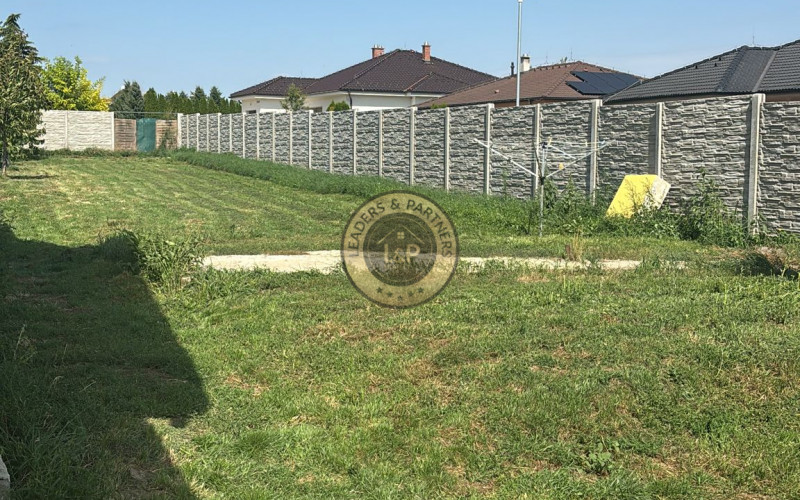 Priestranný 6 - izbový rodinný dom vo Veľkých Ripňanoch