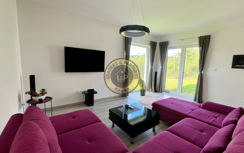 NA PREDAJ - Rodinný dom v obci Záhradné