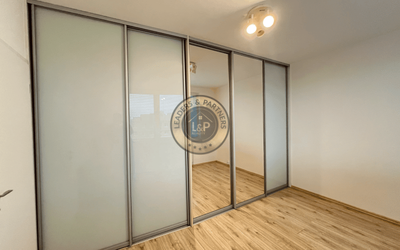 Dvojgarsónka s balkónmi na predaj | BLAGOEVOVA, BA V