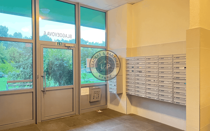 Dvojgarsónka s balkónmi na predaj | BLAGOEVOVA, BA V