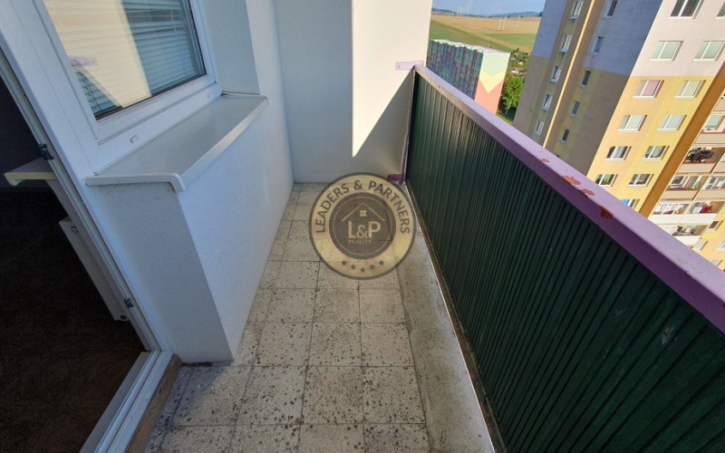 PREDAJ: 3 izb. byt 58 m2 + loggia Tajovského ul. Starý Juh