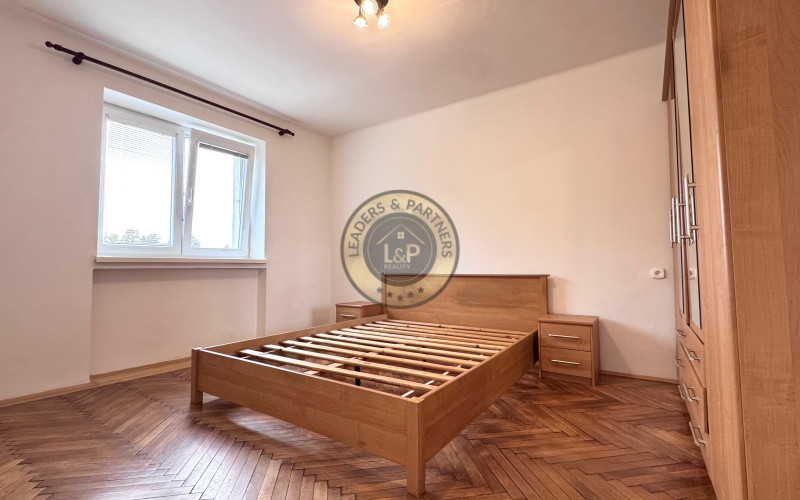 PREDAJ- 2iz. byt s balkónom  v Hlohovci  na ulici R. Dilonga