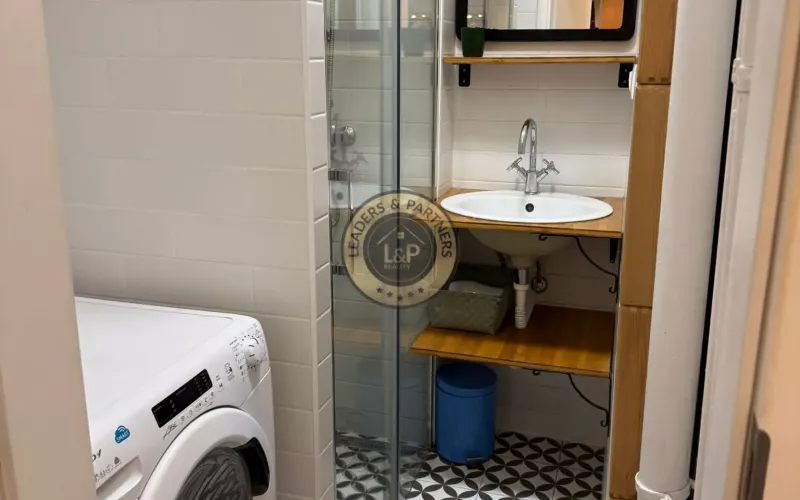 Veľký 2-izb. byt na prenájom | ZVOLENSKÁ, BA II