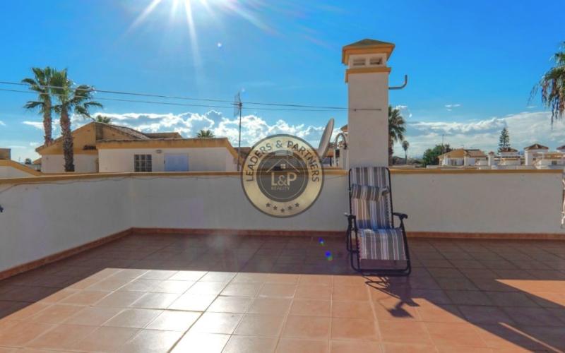 Dom 3+kk s bazénom Guardamar del Segura-El Raso, Španielsko