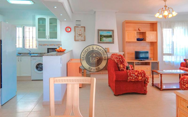 Dom 3+kk s bazénom Guardamar del Segura-El Raso, Španielsko