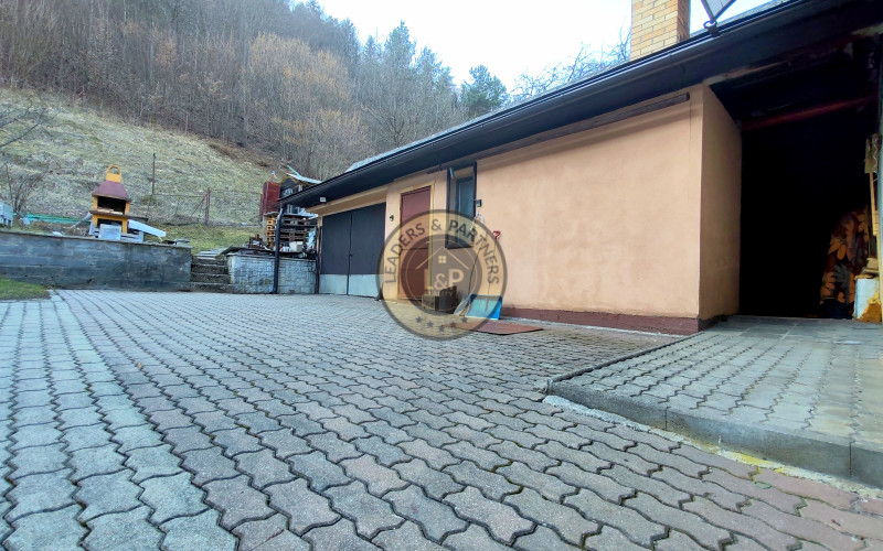 Výrazne znížená cena!Ticho, zeleň a komfort – RD s výbornou polohou v obci Lazy pod Makytou