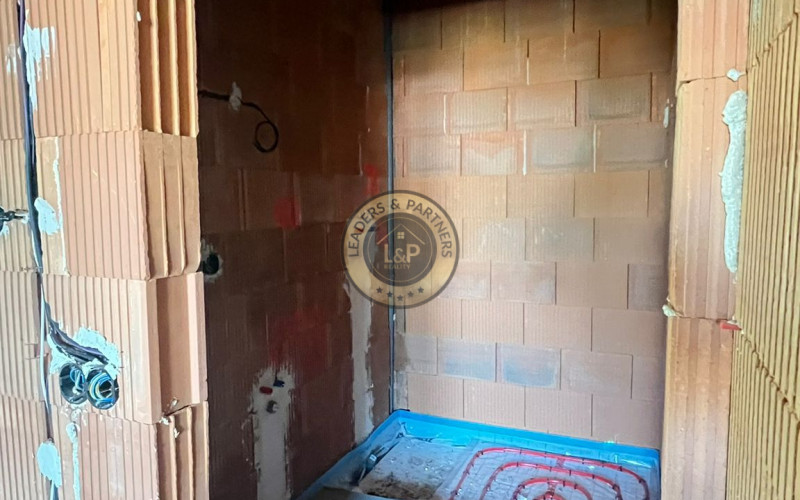 NA PREDAJ - Rodinný 4-izbový holobyt v novostavbe v Lipanoch