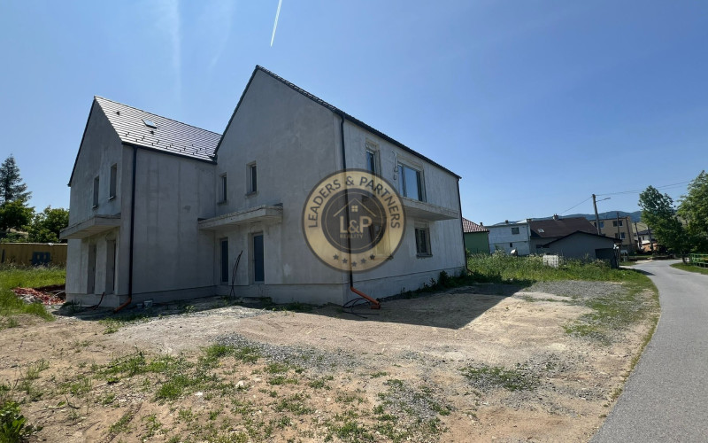 NA PREDAJ-Moderný 4-izbový holobyt v novostavbe v Lipanoch