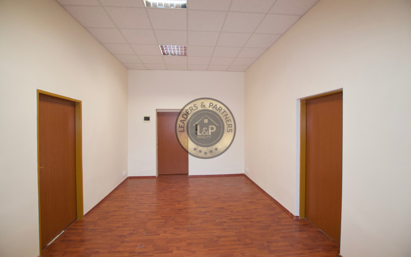 Na prenájom kancelárske priestory 70 m2, Moyzesová ul.