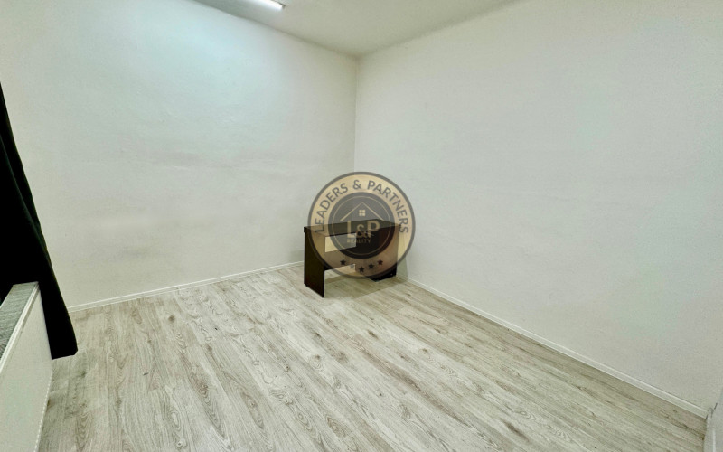 Na prenájom kancelária 20 m², Rooseveltova ul.