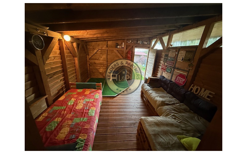 Na predaj záhrada s chatou na Terase, ulica Československého odboja.