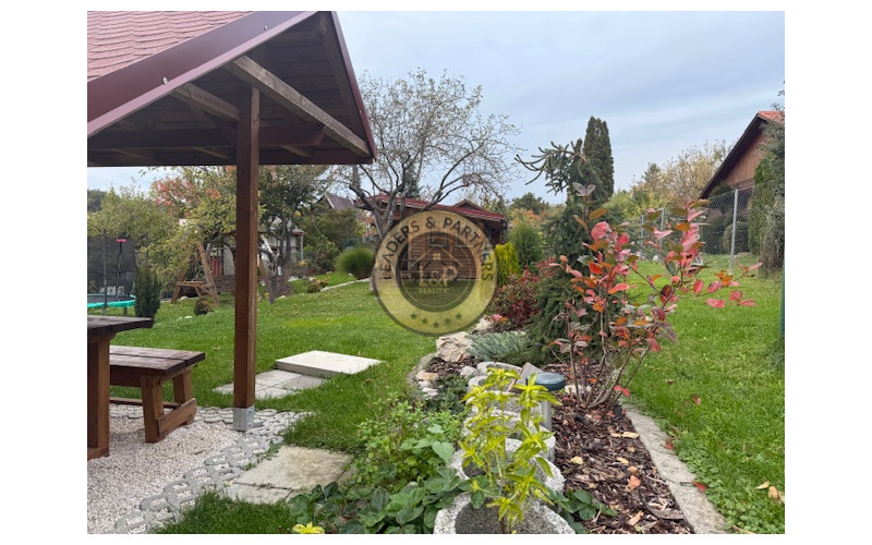 Na predaj záhrada s chatou na Terase, ulica Československého odboja.